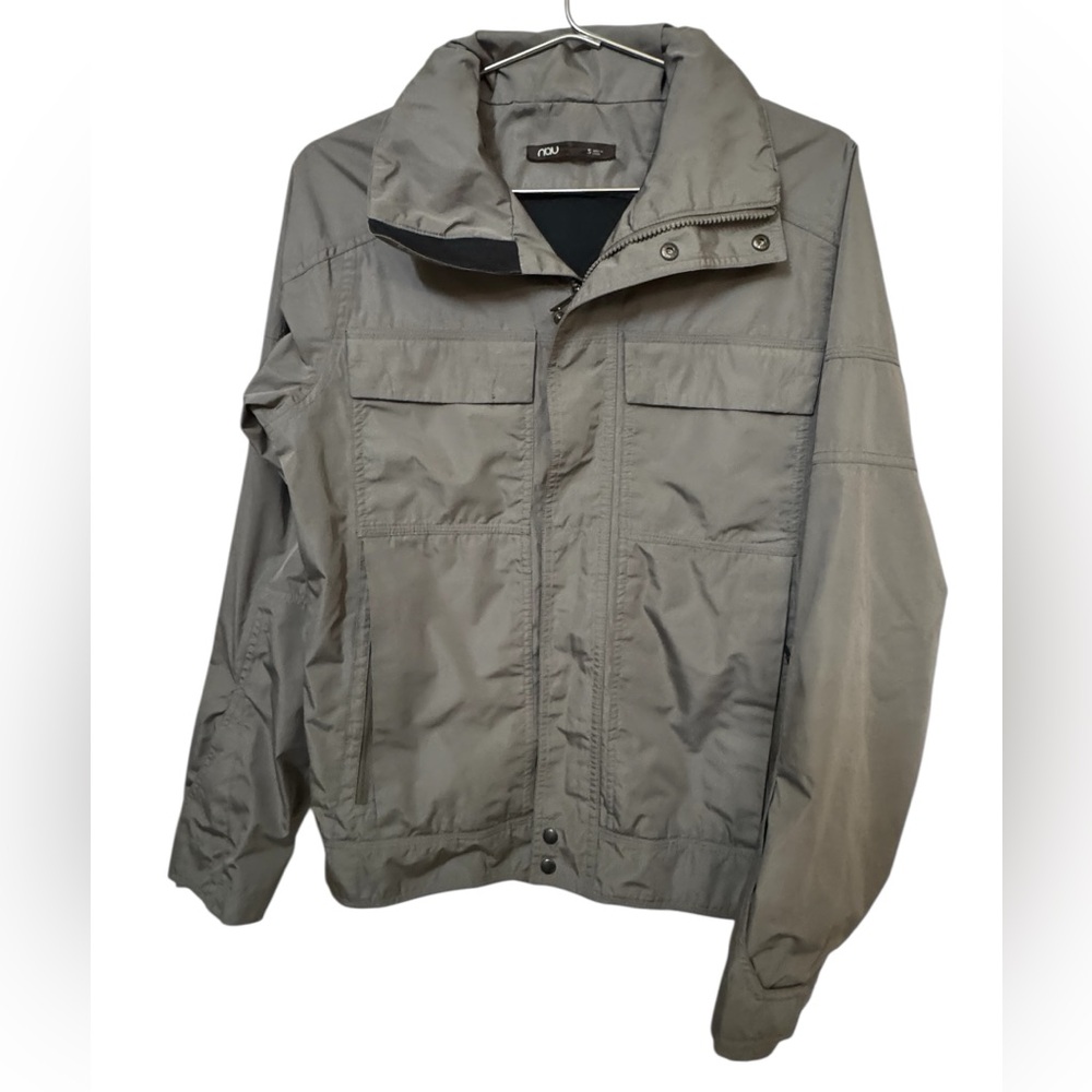 Nau High End Snow Ski Zip Pocket High Neck Gray Modern Jacket Women’s S MINTY